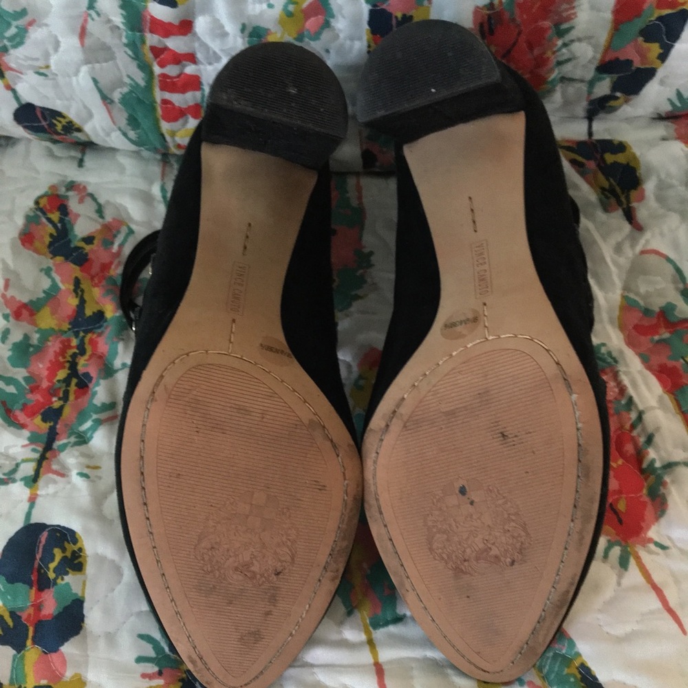 Vince Camuto Suede Gold button block black heel - Picture 4 of 4
